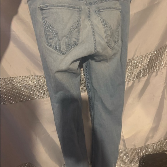 Hollister Low rise super skinny size 3 jeans *please read description - Picture 3 of 4